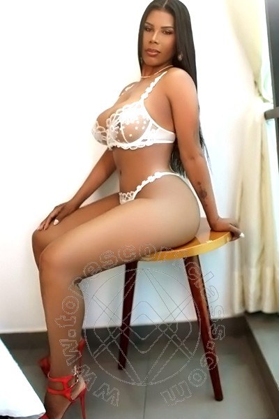 <b>TORINO</b><BR>
Meravigliosa ragazza appena arrivata in città per veri e trasgressivi momenti di passione dove l'unico limite sarà la tua... Maya Hott TORINO 3793558407